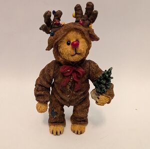 Boyds Bears Resin Ivy Mooselbeary Figurine Christmas Shoebox Bear